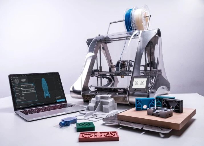 Aplicaciones de impresión en 3D: Beneficios de la impresión 3D en campos  industriales